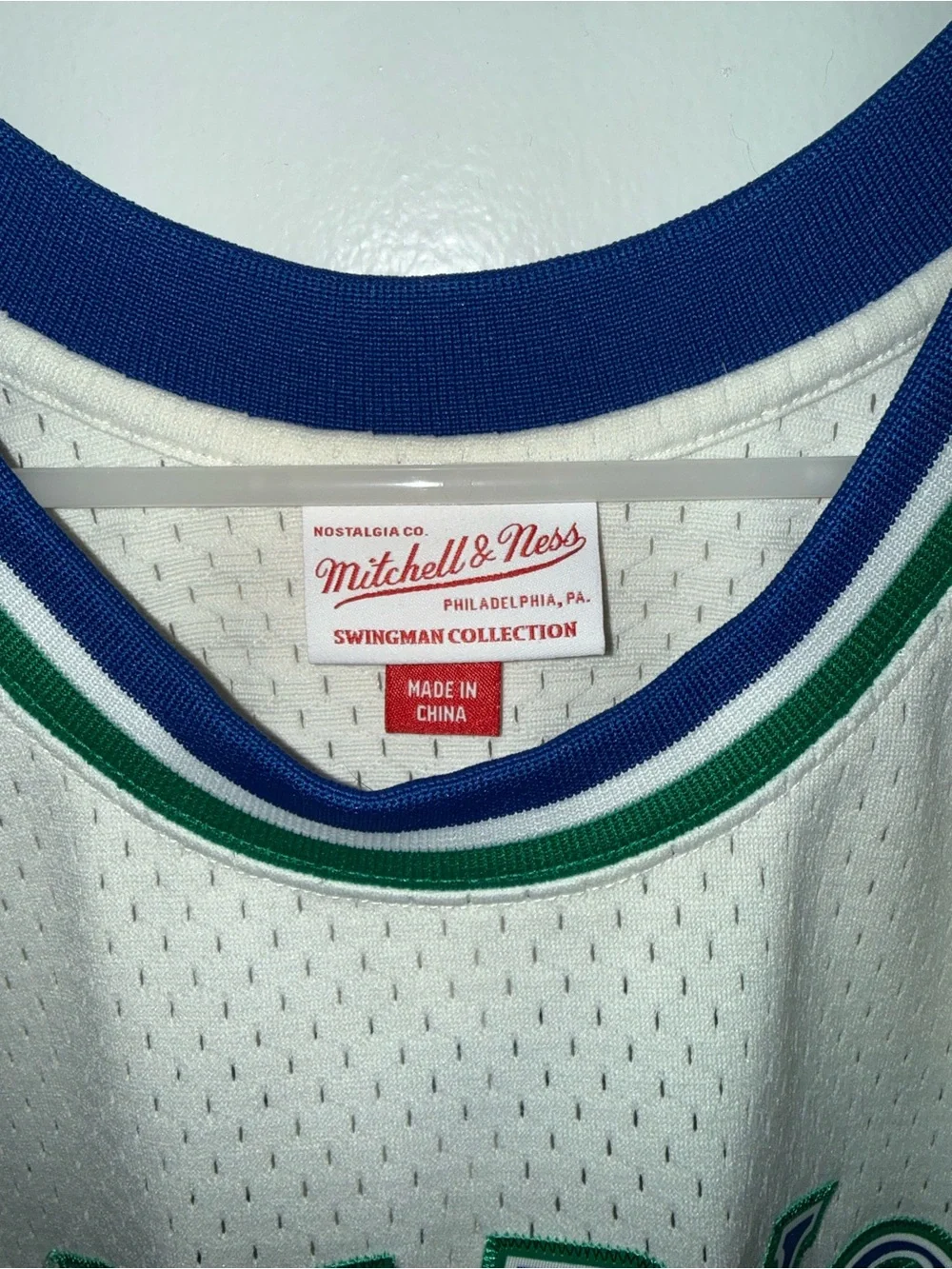 Mitchell & Ness Mavericks #41 Dirk Nowitzki White Swingman Jersey